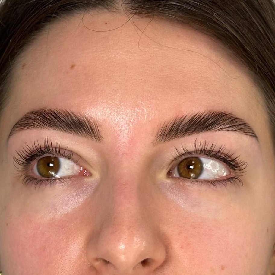 Ламинирование, коррекция бровей + уход