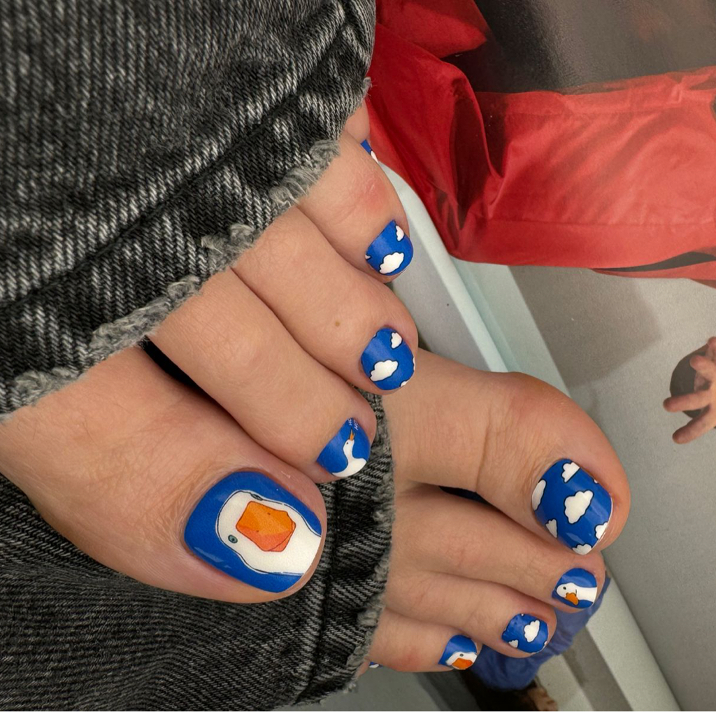 Полный педикюр с покрытием «плёнки»