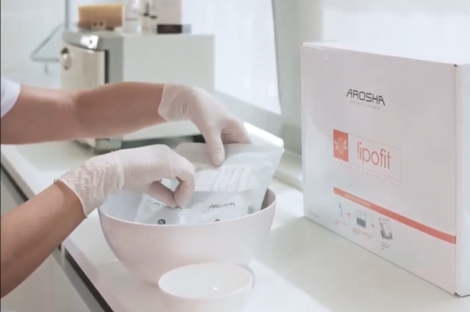 Обертывания:      Детокс, дренажное, холодное антицеллюлитное, ламинариями + прессотерапия