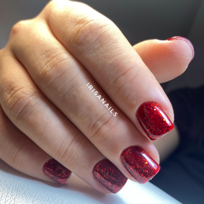 Снятие, комбинированный маникюр (аппарат и ножницы), укрепление гелем, однотонное покрытие