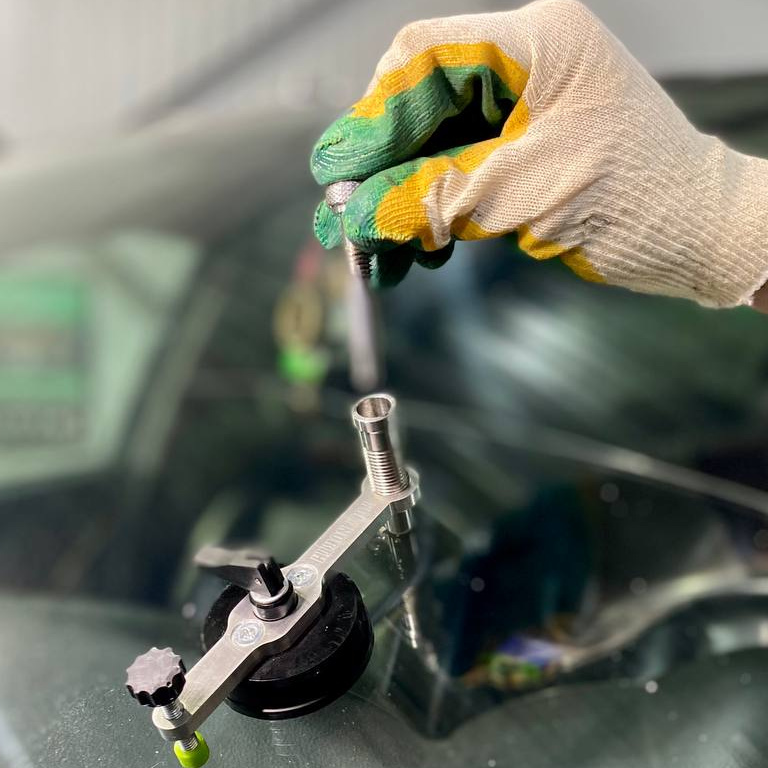 Ремонт сколов и трещин