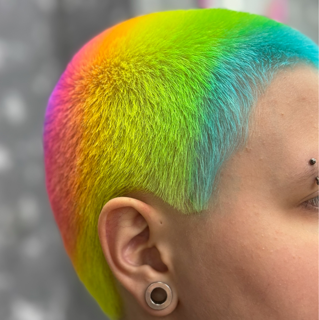 Многоцветное окрашивание волос