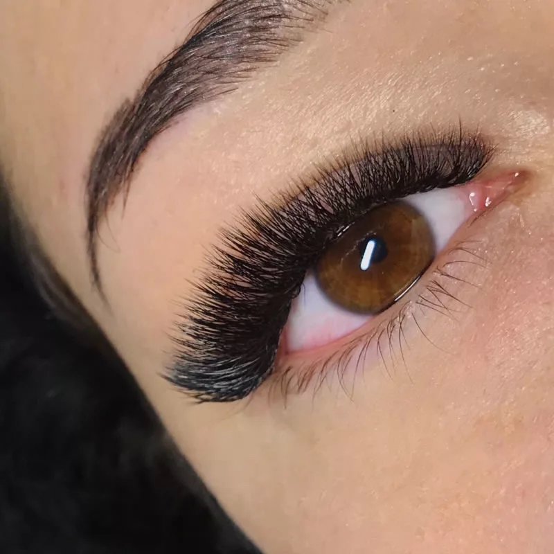 Наращивание ресниц 3 д