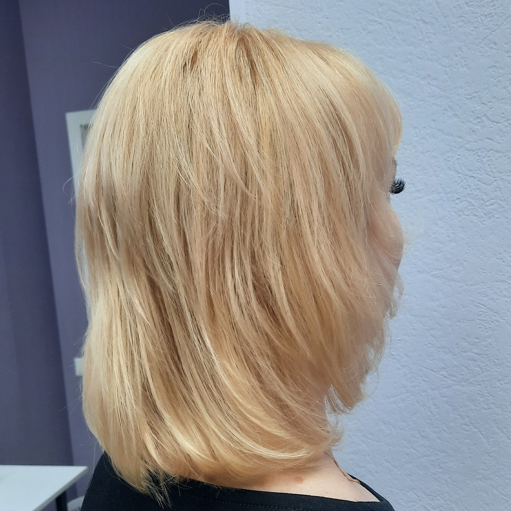 Осветление корней с дальнейшим тонированием