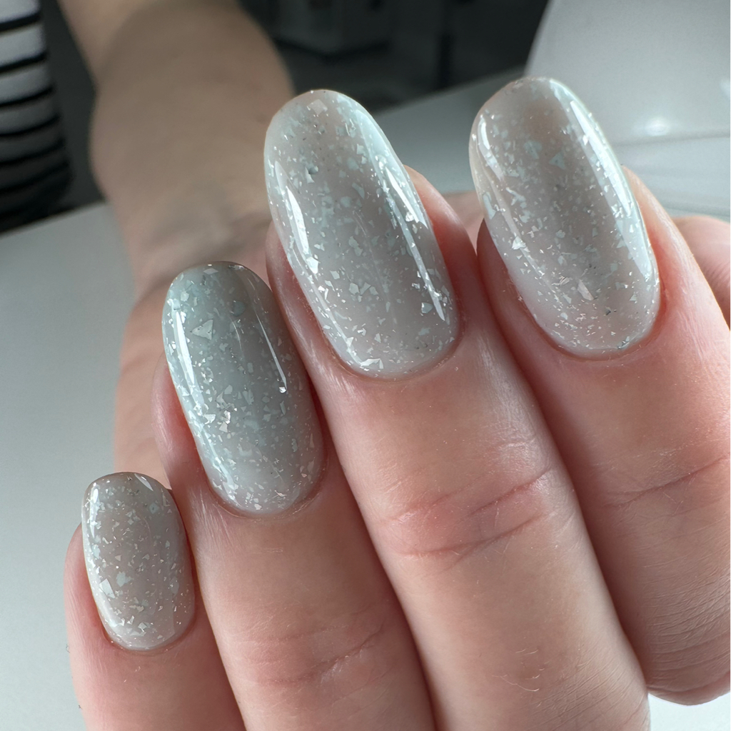 Маникюр+ укрепление гелем камуфляж