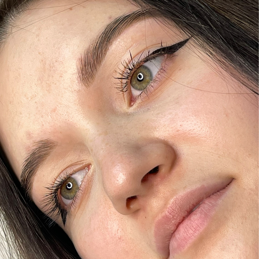 Коррекция + окрашивание краской