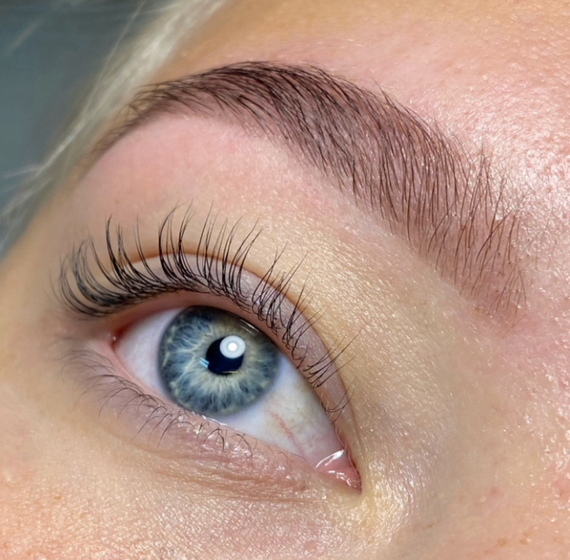 Брови + Ламинирование ресниц