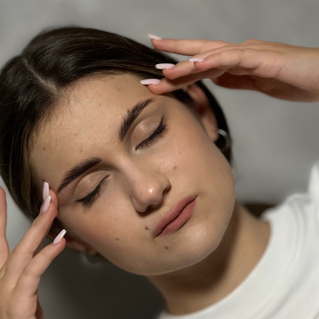 Комплекс «Maxi”(ламинирование ресниц+ламинирование бровей)