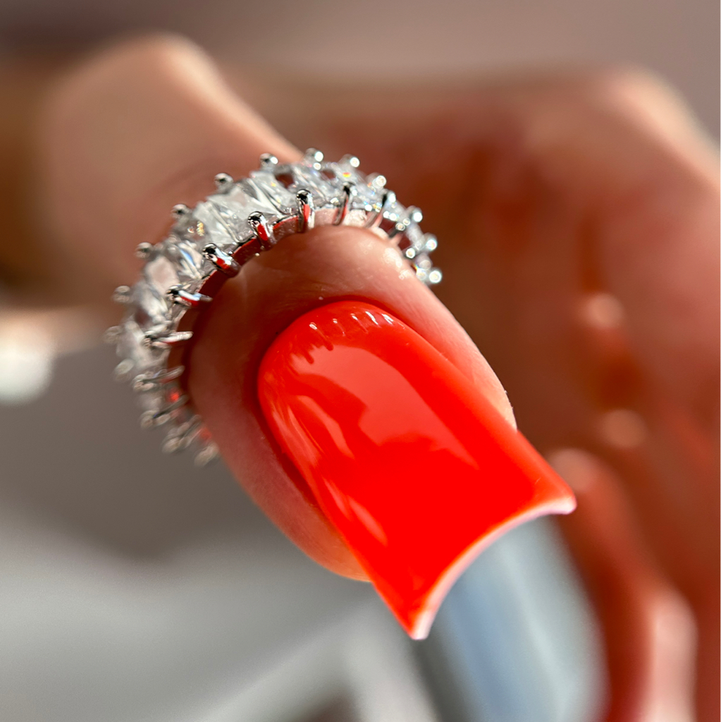 Маникюр/восстановление архитектуры гелем/минимальный дизайн