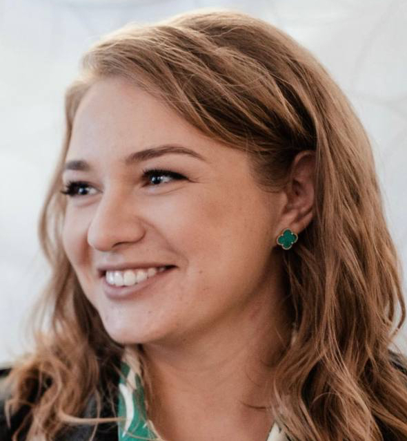 Романова Арина