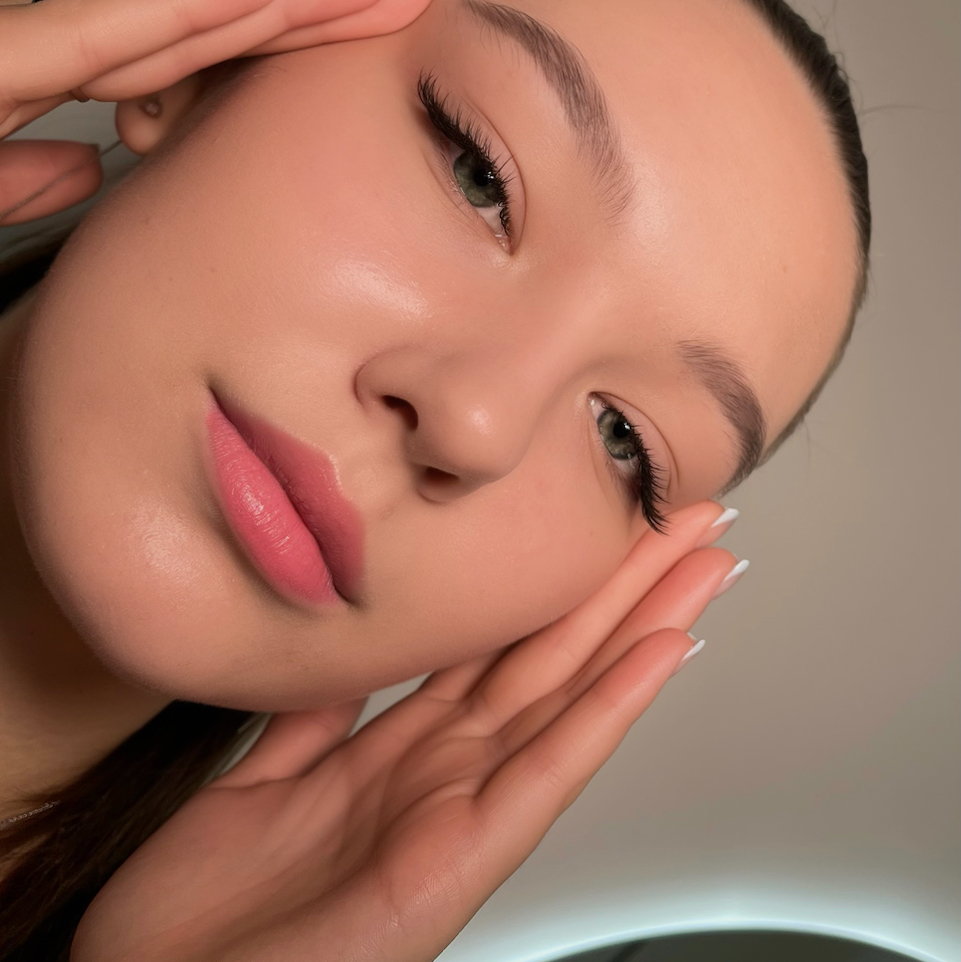 Наращивание ресниц «2D»