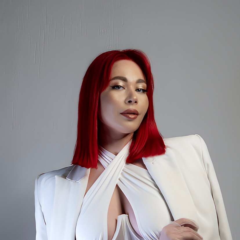 Юлия Пастарнакова