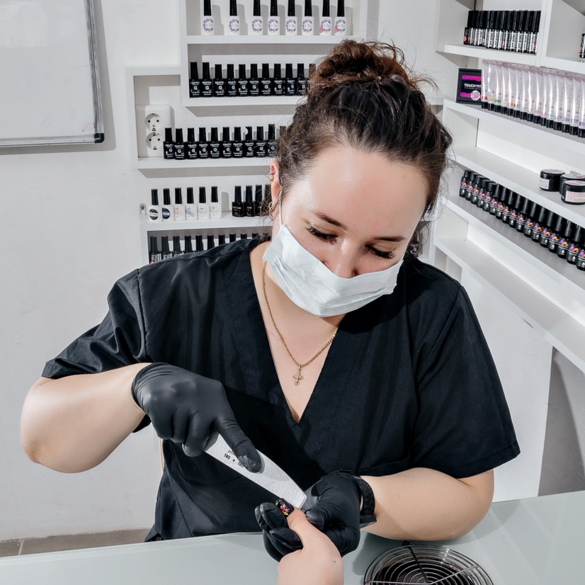 Снятие ногтей