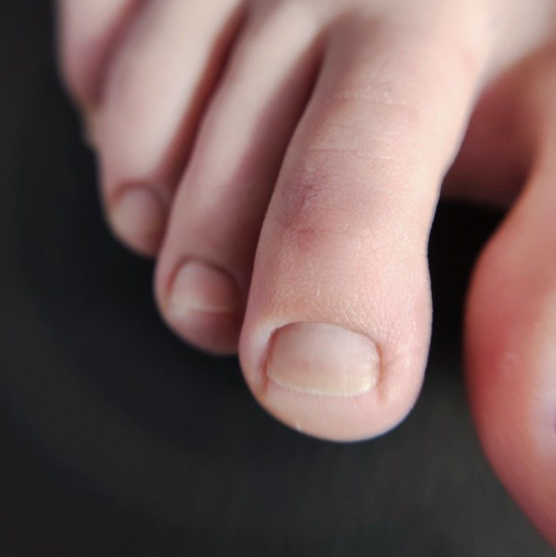 Педикюр мужской полный комплекс (обработка пальчиков и стоп,кюретка ,уход )