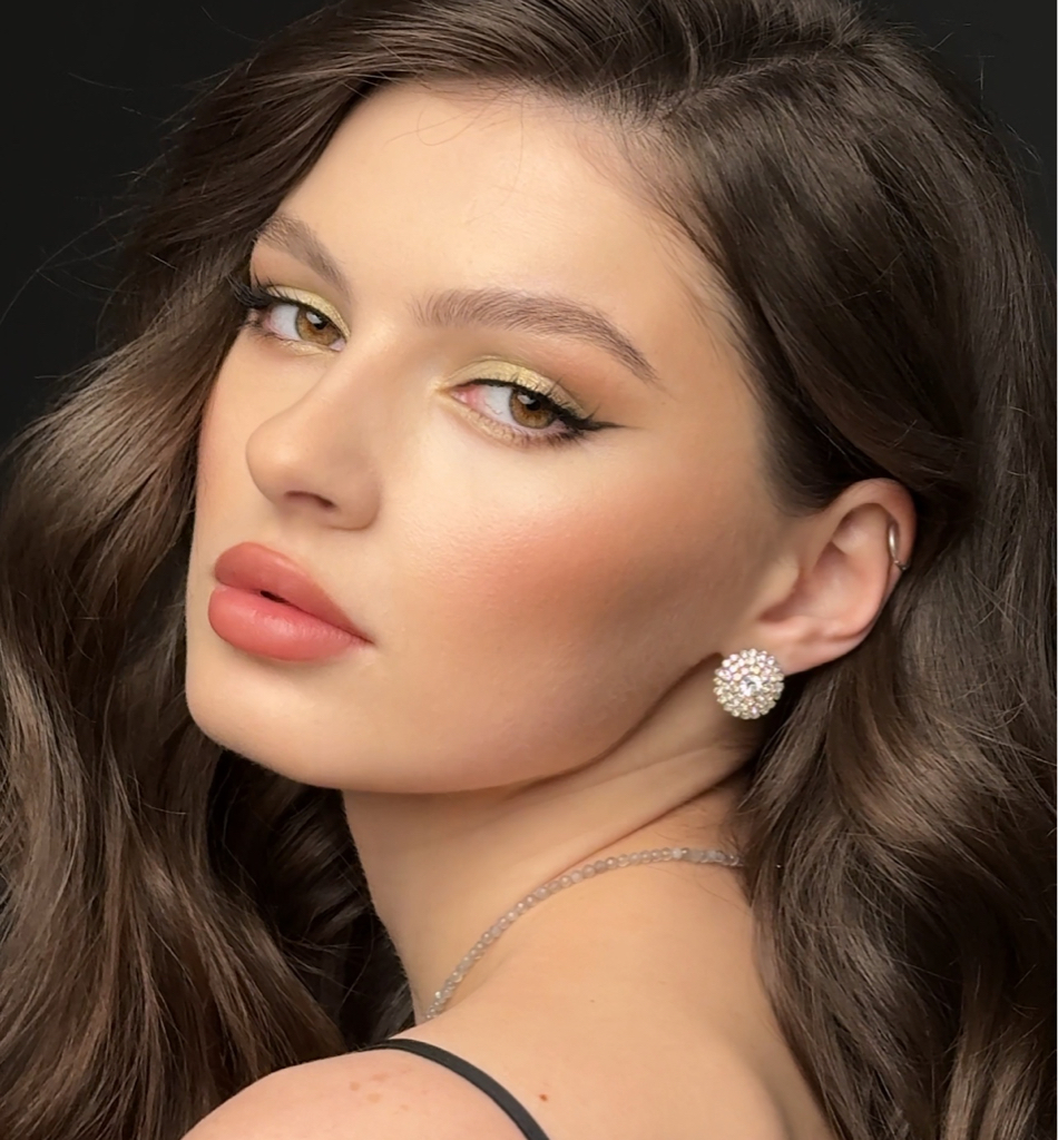 ВЕЧЕРНИЙ МАКИЯЖ