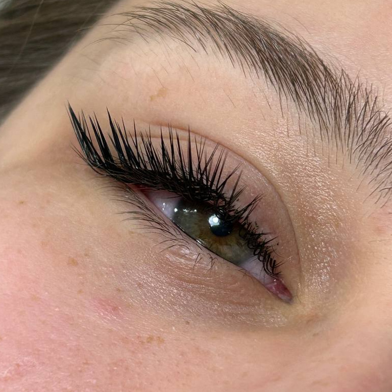 Наращивание ресниц (2д)