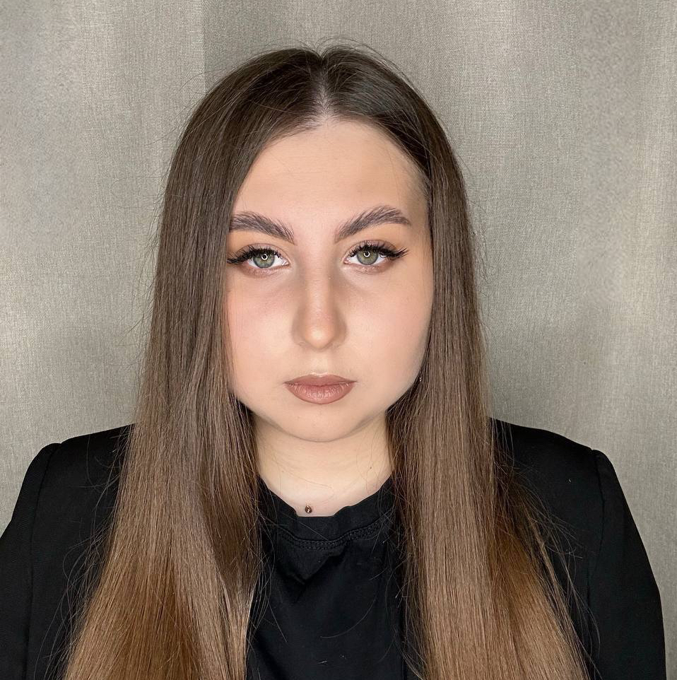 Яна