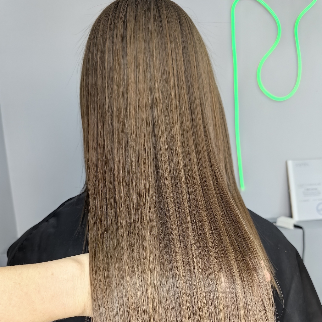 Кератиновое выпрямление волос
Ботокс для волос