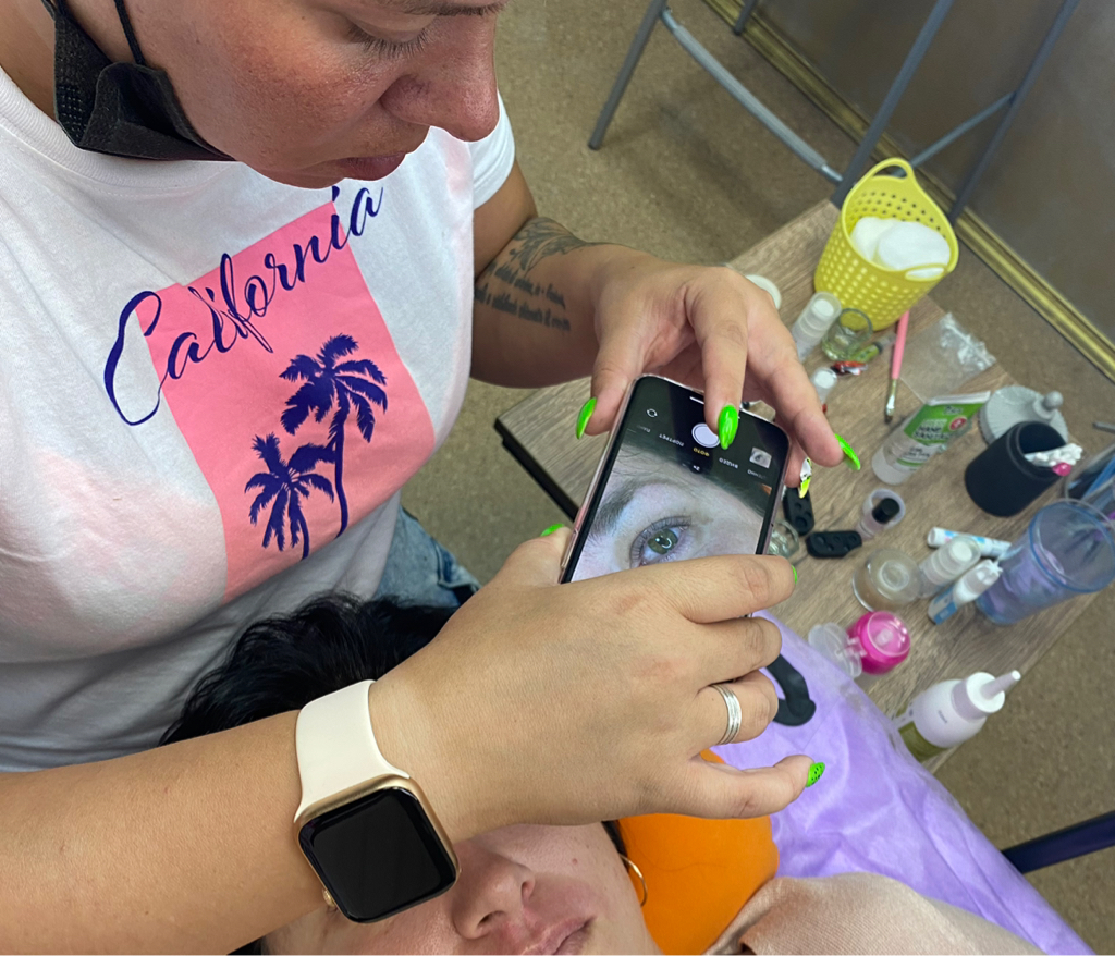 ОБУЧЕНИЕ ЛАМИНИРОВАНИЮ РЕСНИЦ