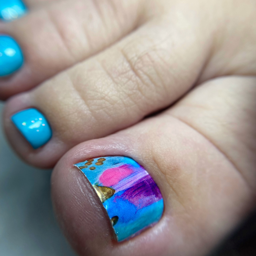 Экспресс педикюр «пальчики+ и покрытие»