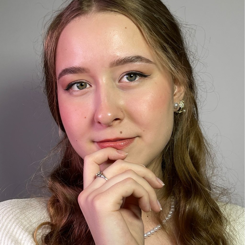 Окрашивание бровей + коррекция