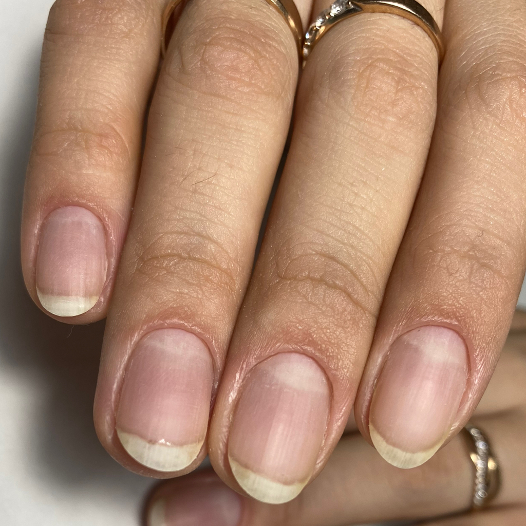 Маникюр без покрытия