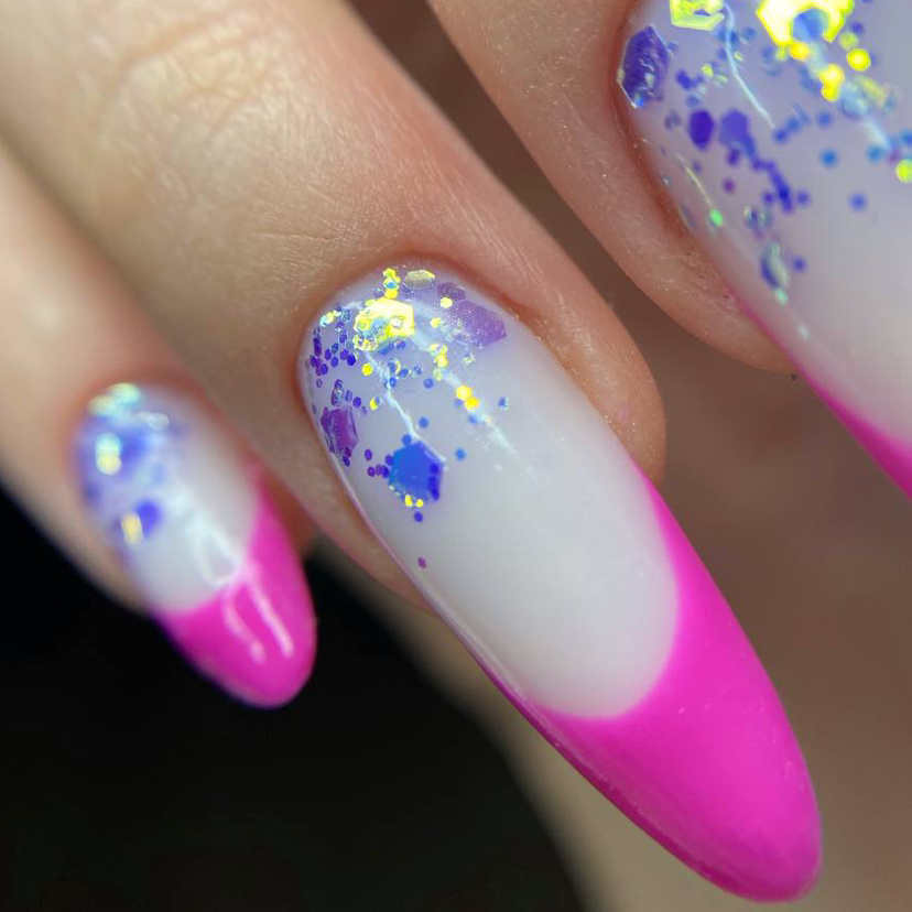 Наращивание ногтей