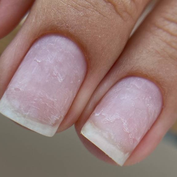 Маникюр без покрытия