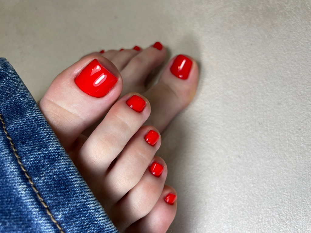 Полный педикюр Golden Trace с покрытием