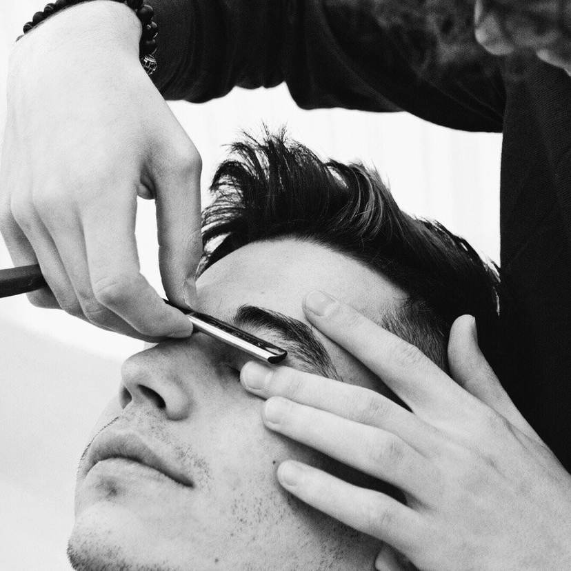 Оформление & коррекция бровей