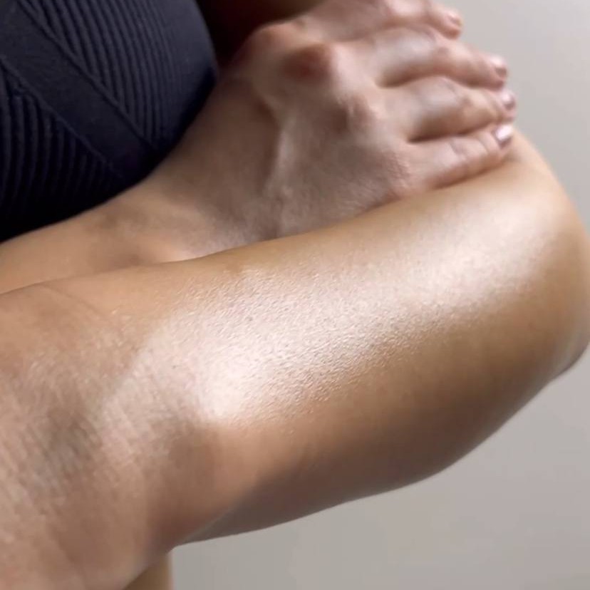 Руки по локоть