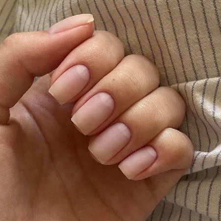 Маникюр классический