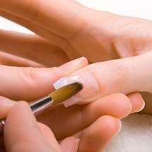 Ремонт ногтей