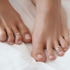 Пальчики ног без покрытия