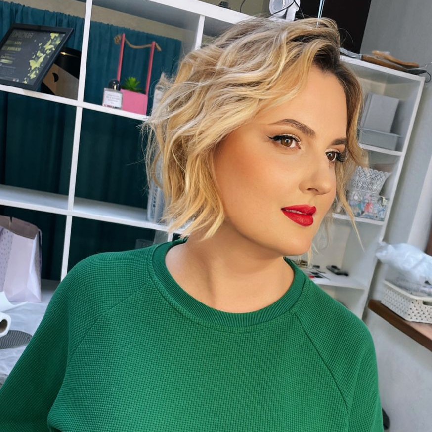 Суслопарова Юлия