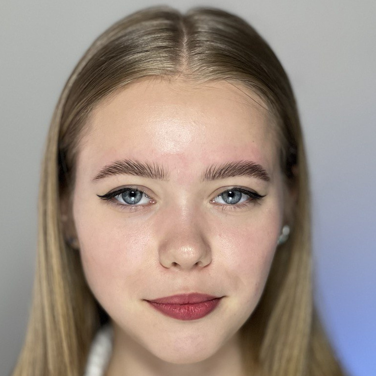 Архитектура и окрашивание бровей