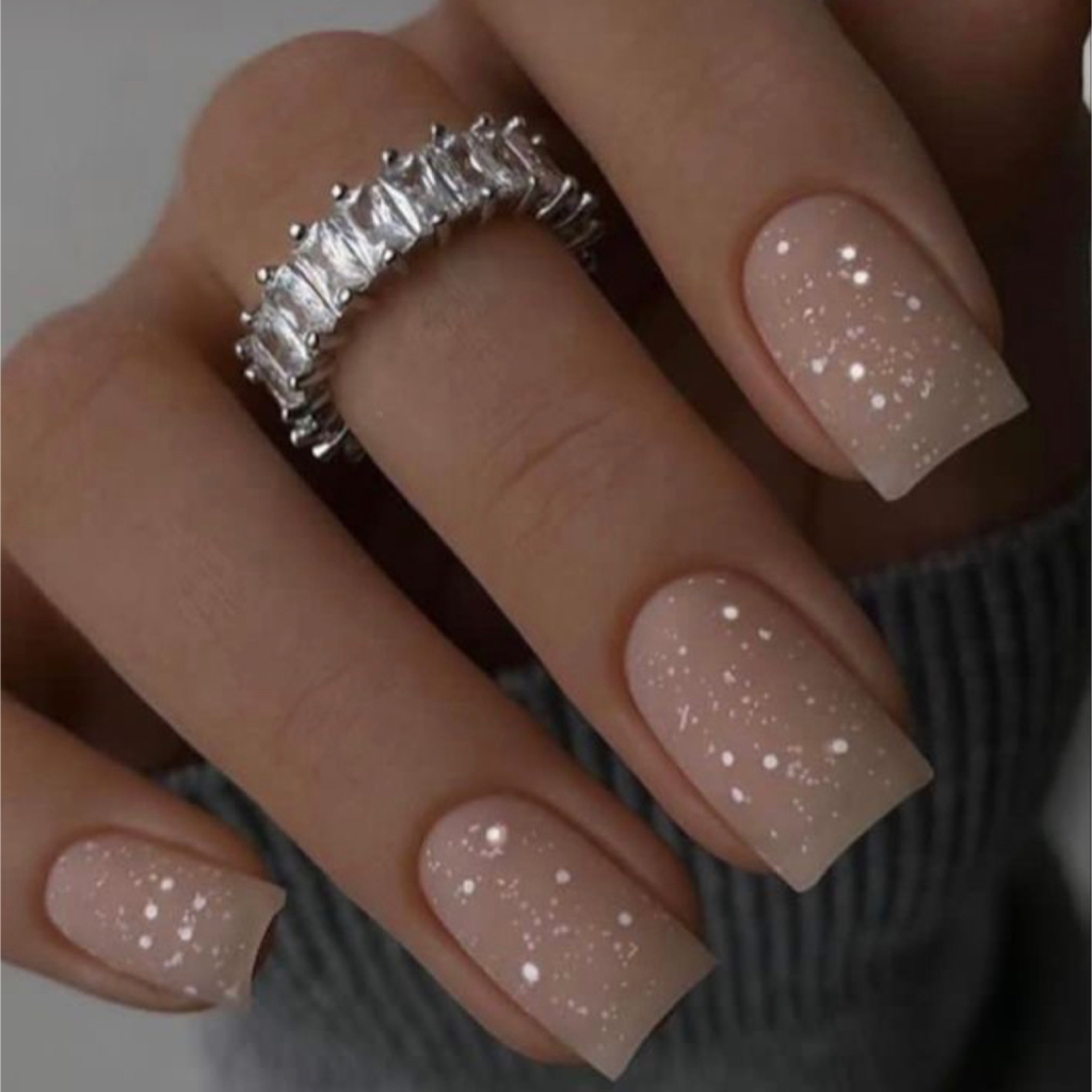 Маникюр с покрытием гель-лаком (Топ мастер)