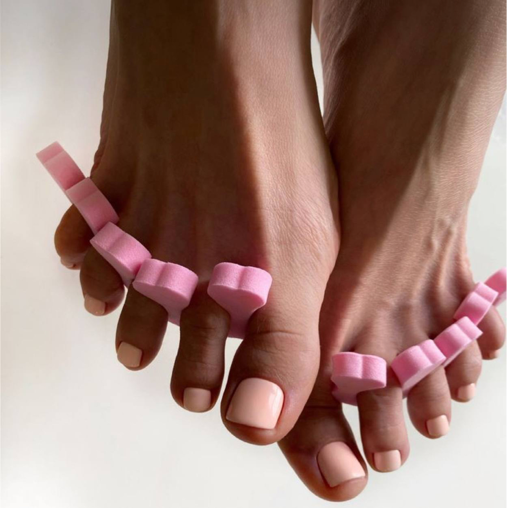 Полный педикюр с покрытием гель-лаком (Топ мастер)