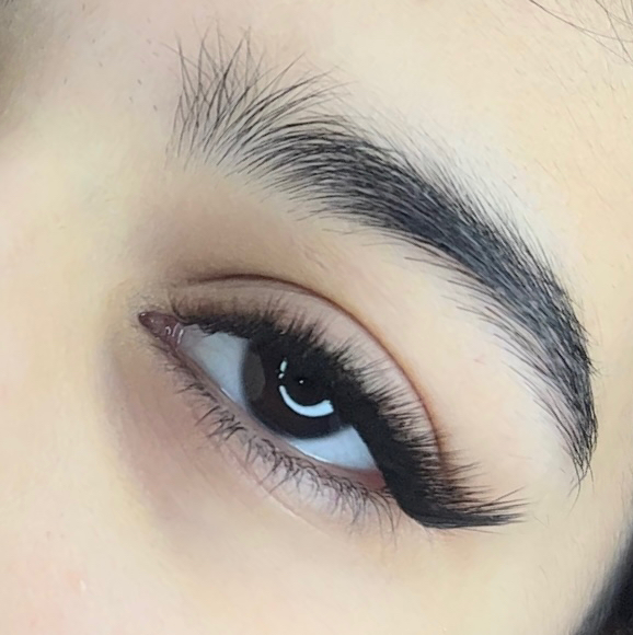 наращивание ресниц 2д