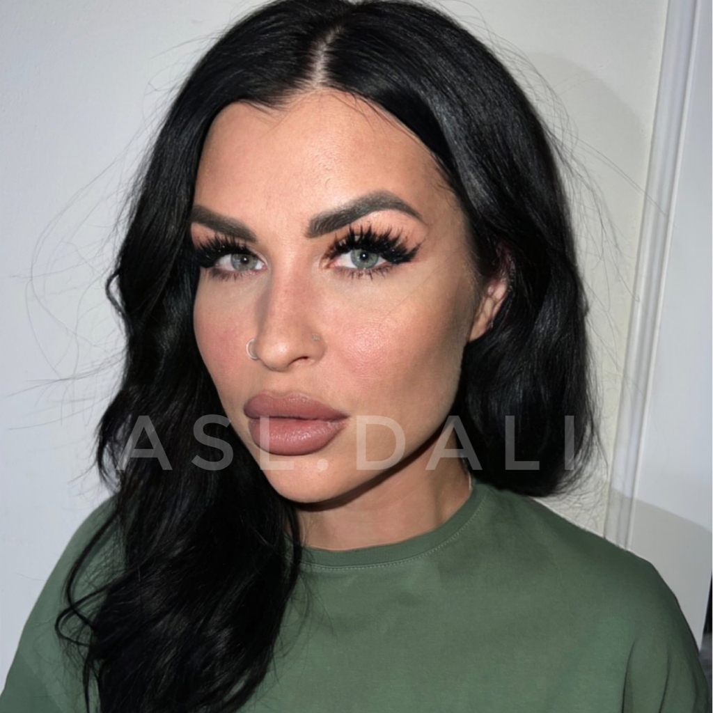 Наращивание ресниц объем 4 и более д