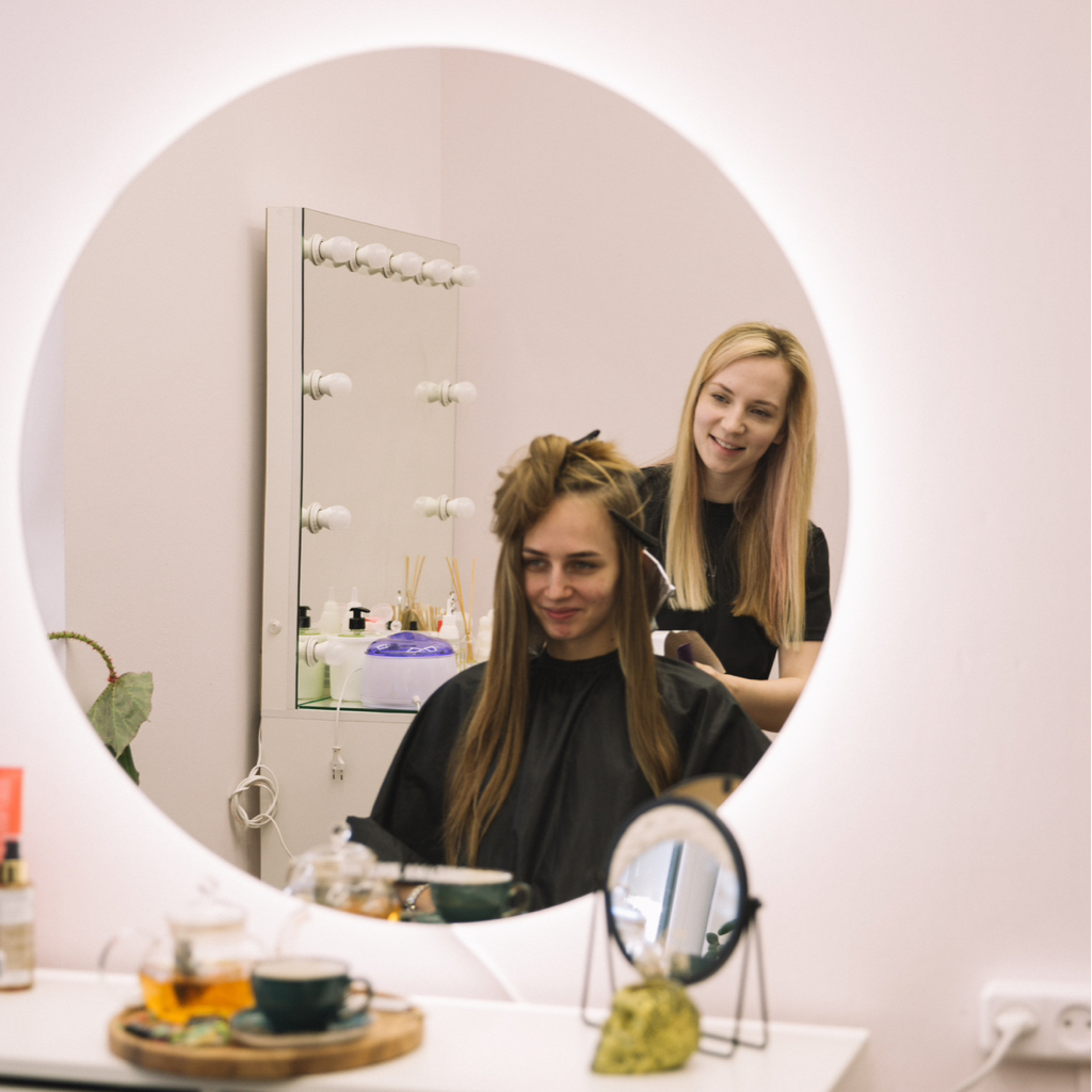 Консультация перед окрашиванием с осветлением (тест-прядь)