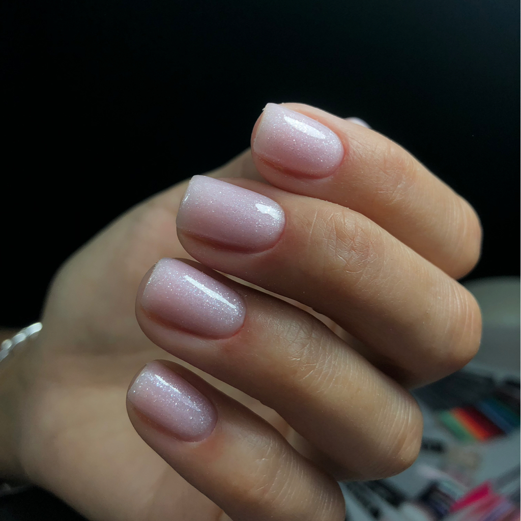 Комбинированый маникюр с покрытием