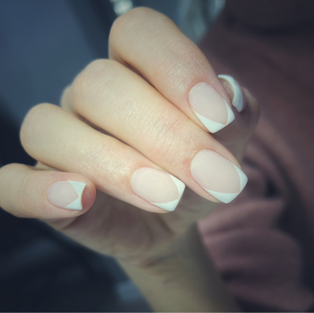 Маникюр Френч