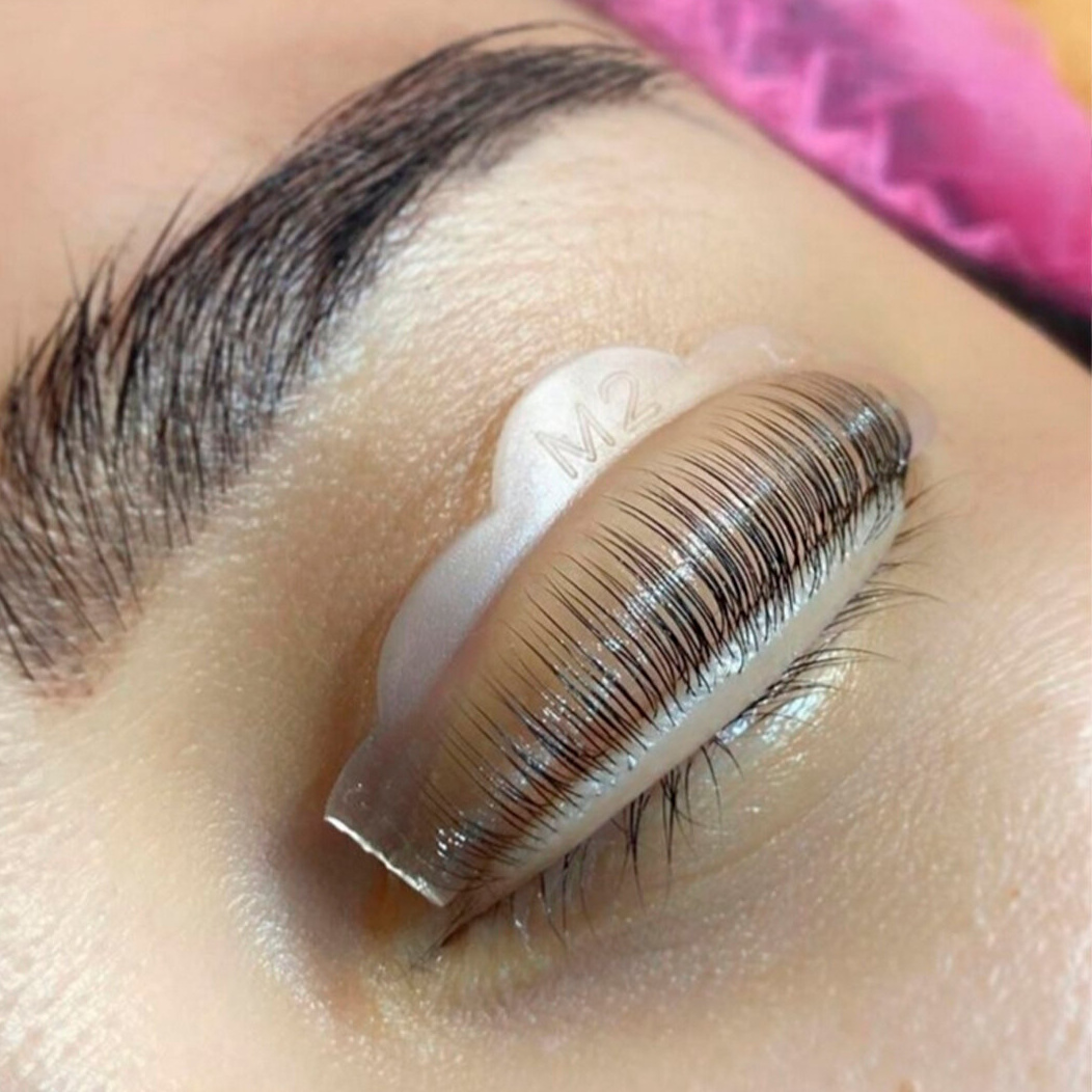 Ламинирование ресниц.