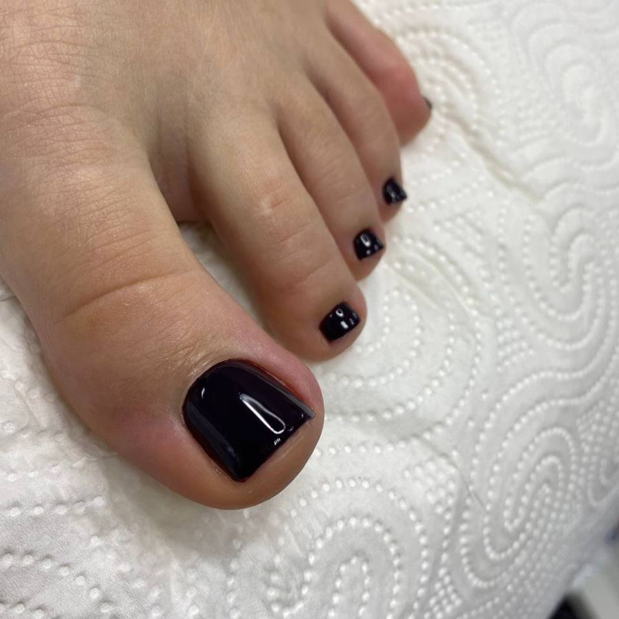 Педикюр с покрытием (+обработка стоп)