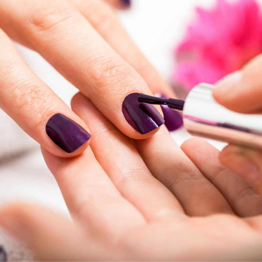 Покрытие лаком