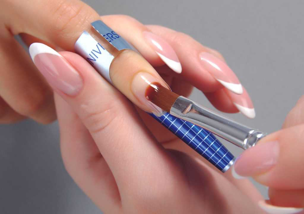 Маникюр+наращивание гелем.