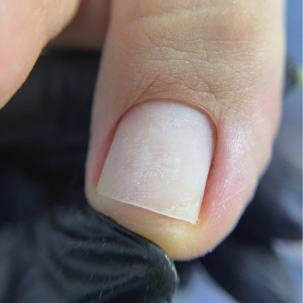 Пальчиковый педикюр без покрытия