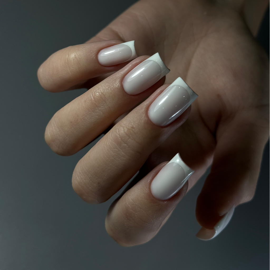 Маникюр+укрепление+френч