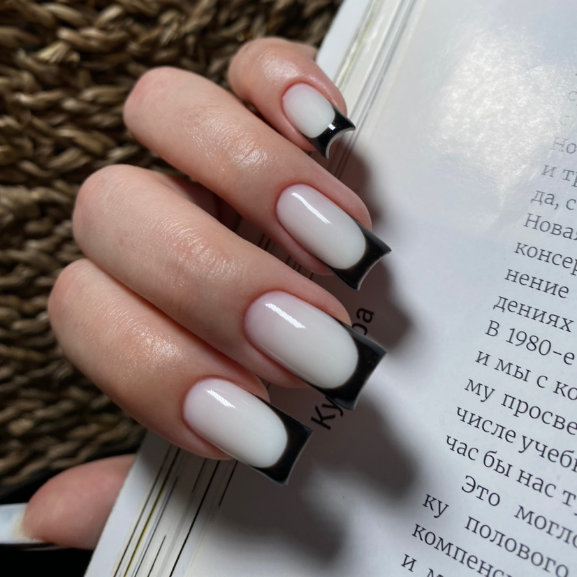 Наращивание ногтей  ( любой дизайн )